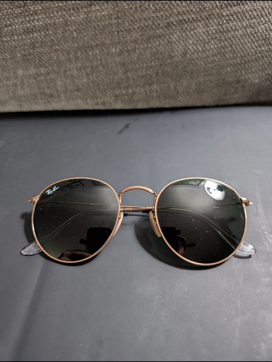 Ray-Ban Other - Ray-Ban Round Metal Sunglasses in Gold